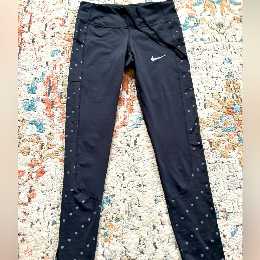 Women’s Nike Black Leggings with Dot Pattern